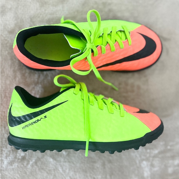 Nike Jr. HypervenomX Phade III TF (Electric Green/Black) turf shoes - Picture 4 of 9